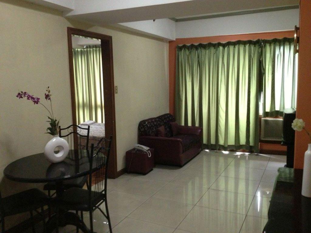 Mpt Suites Manila Room photo